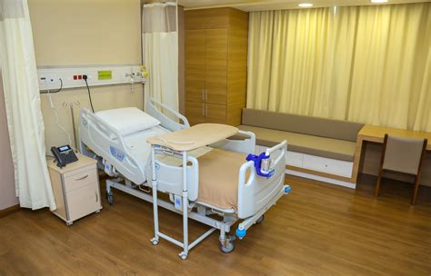 Hospital Rooms .